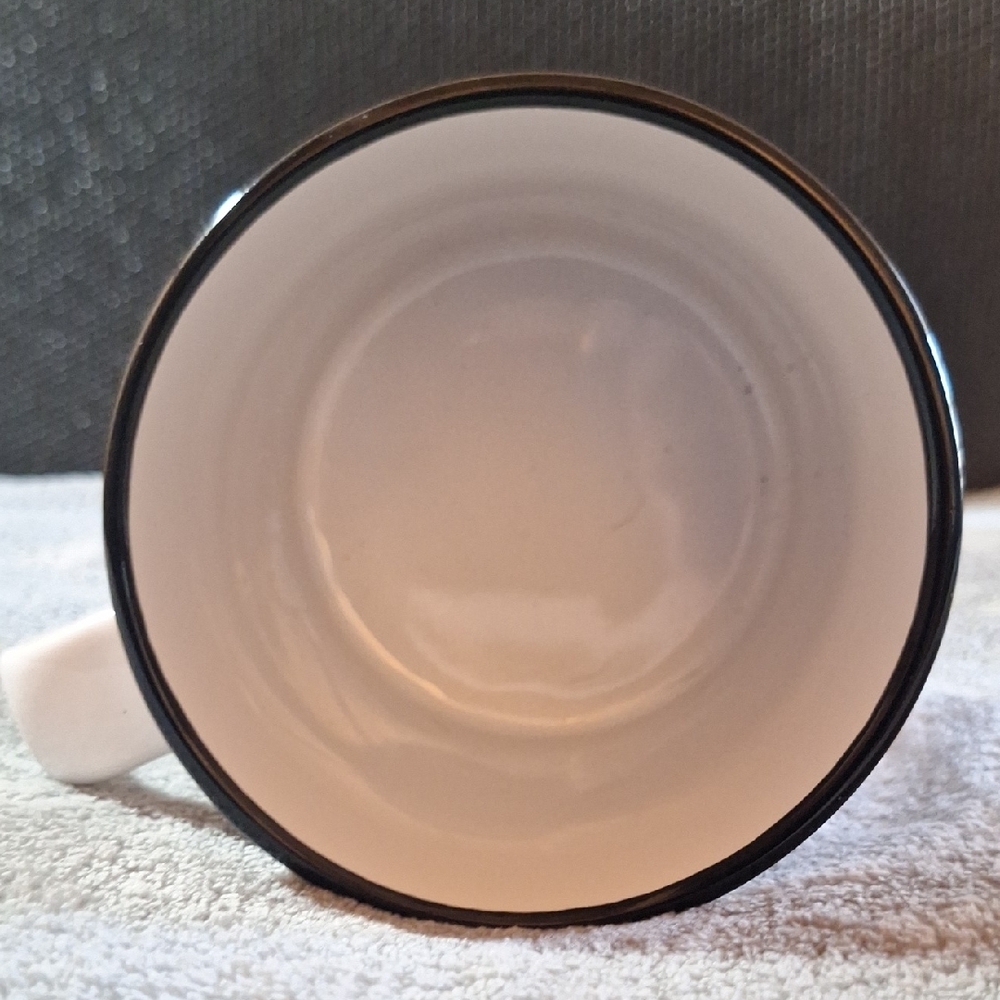 Disney Winnie the Pooh Off White Mug with Red Accents - Picture 5 of 6